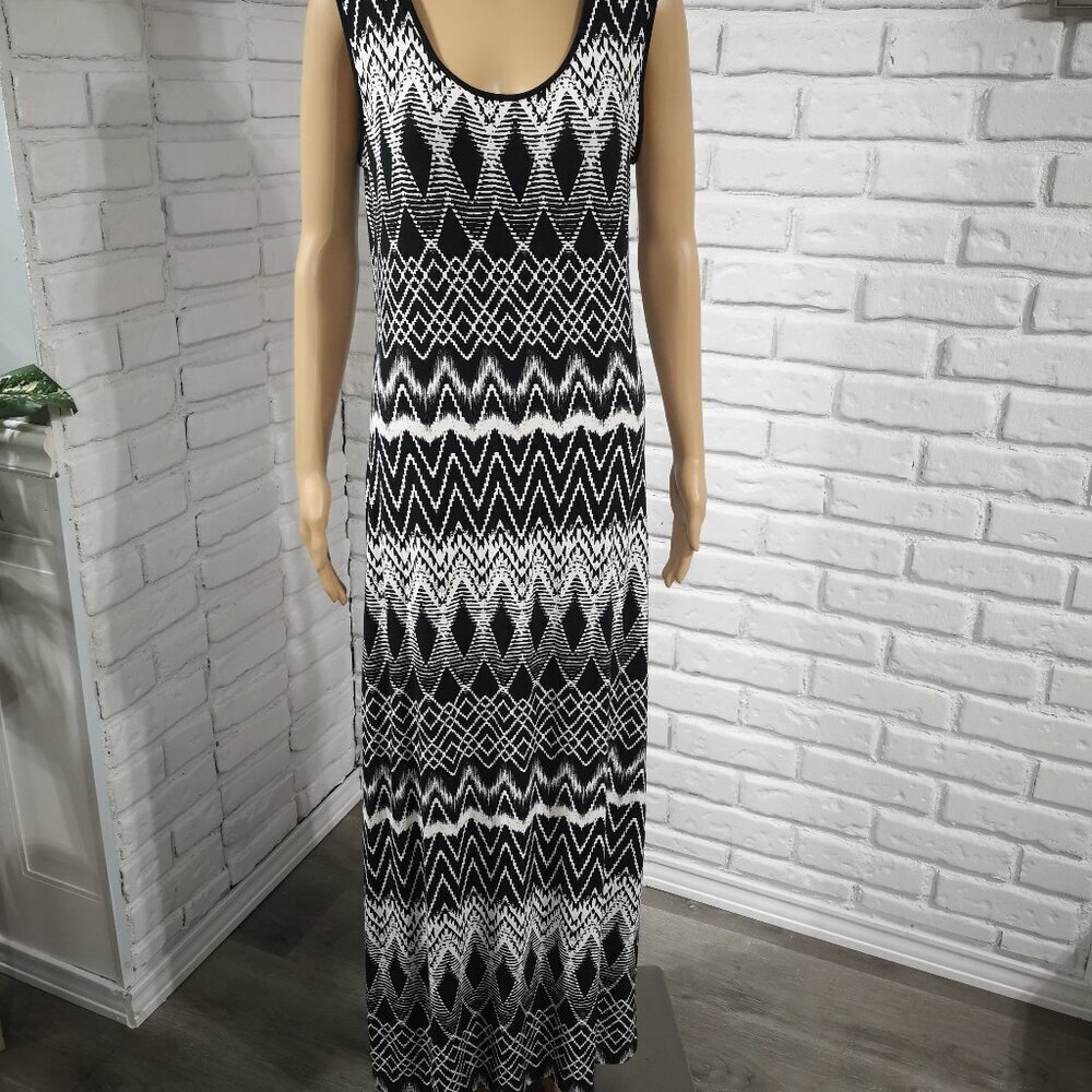 Mario Serrani Italy Ladies Size Medium Black & White Maxi Sleeveless Dress